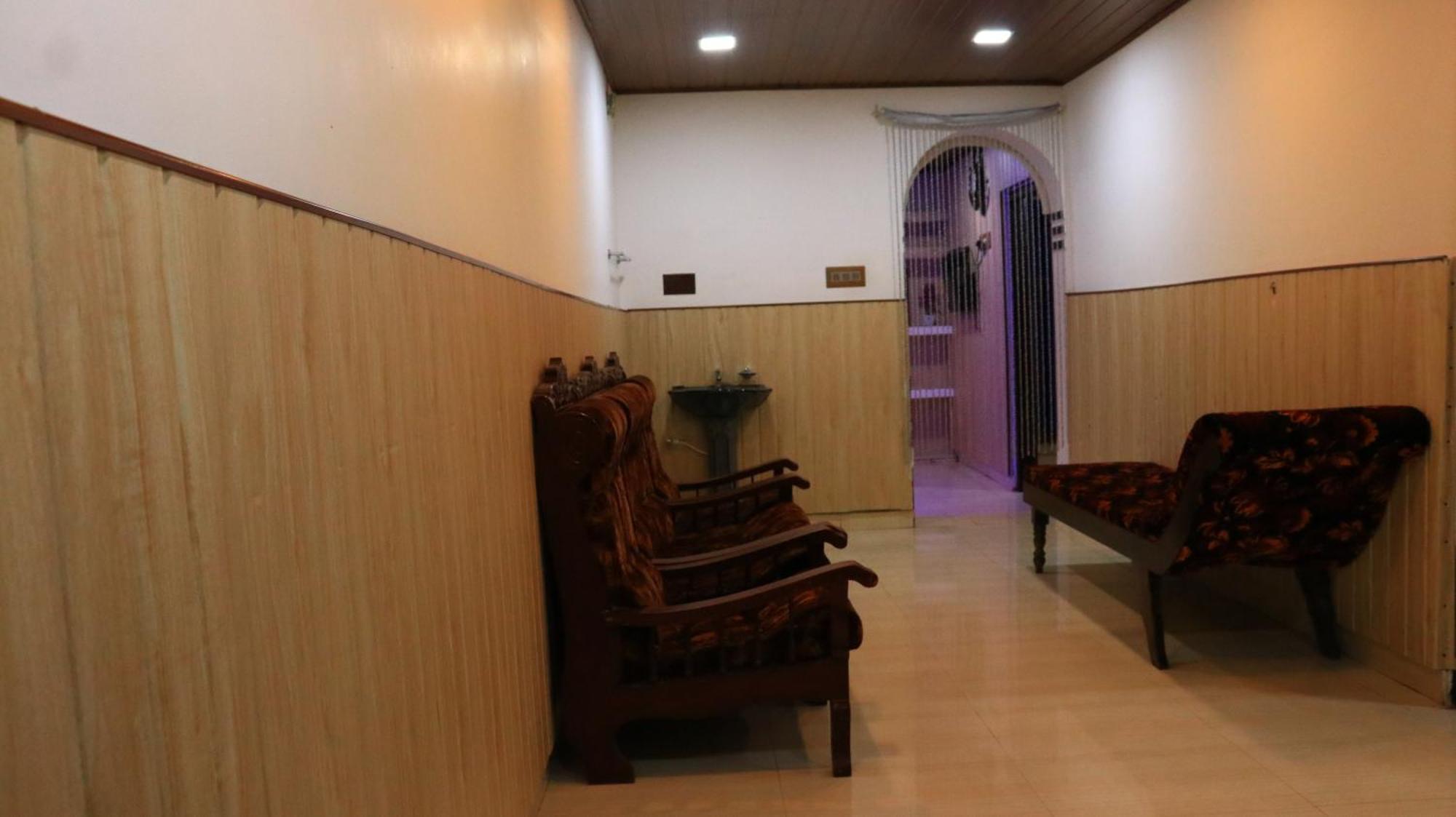 Navaneeth Homestay Devikulam Exterior foto